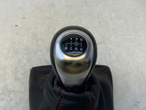 MERCEDES-BENZ A200 W176 Gear Shift Knob A1763641310 image 6