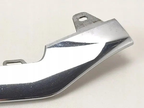 OEM A2128850800 Moldura Parachoques Delantero Derecho Mercedes W212 image 3