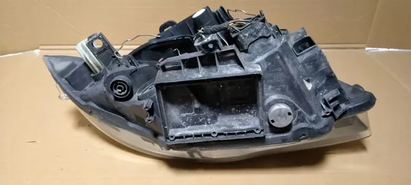 Refletor dianteiro esquerdo BMW 1 E87 03-07 OEM image 5