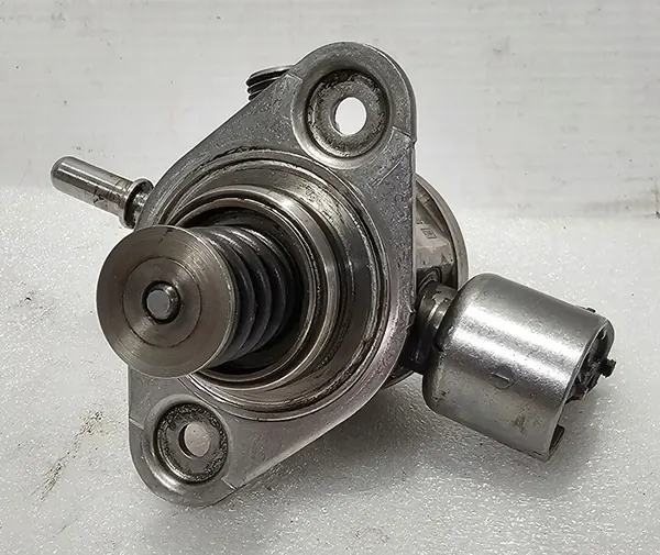 Kraftstoffpumpe Ford / Volvo / Land Rover 2.0 - AG9E-9D376-AA image 4