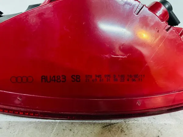Vänster Bakljus Audi A5 8T 2008-2011 OEM 8T8945095D image 7