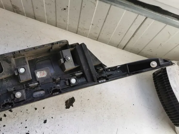 Opel Insignia A Achterklep Trim 2010 image 7