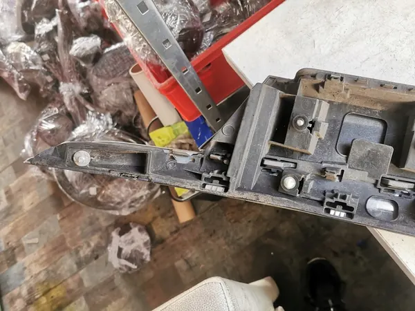 Opel Insignia A Achterklep Trim 2010 image 9