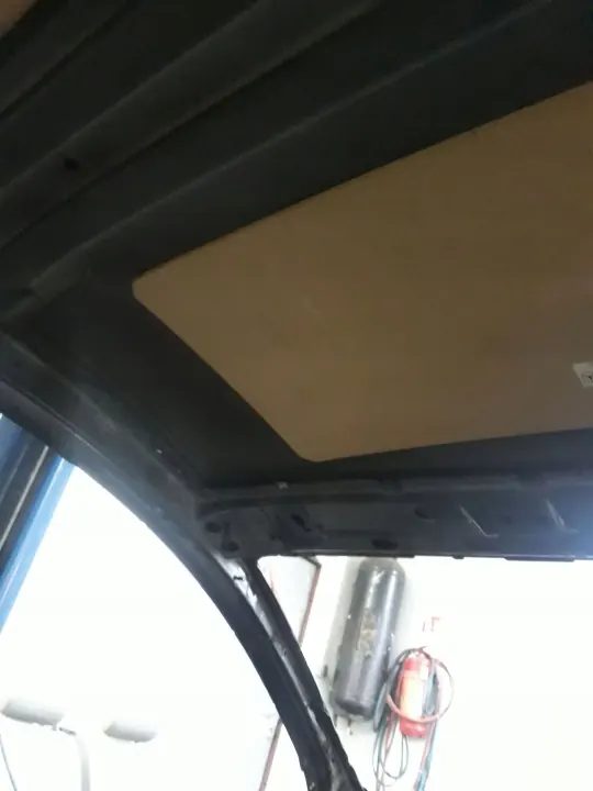 Techo Mercedes-Benz CLS usado OEM ARA219586 image 4