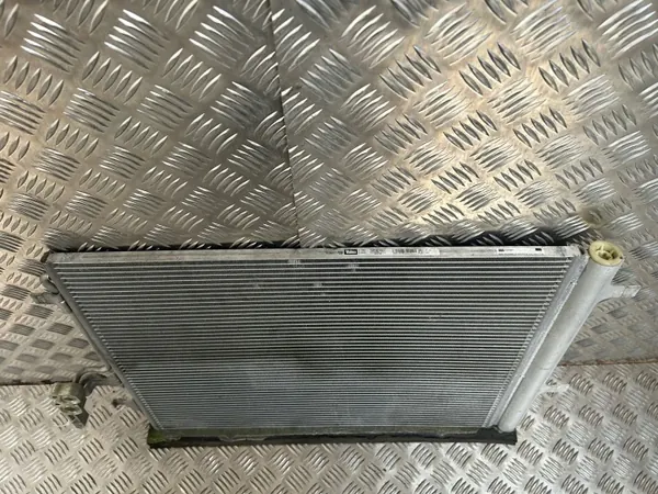 Condensador AC Ford S-MAX 2014 OEM 9G9119710A image 9