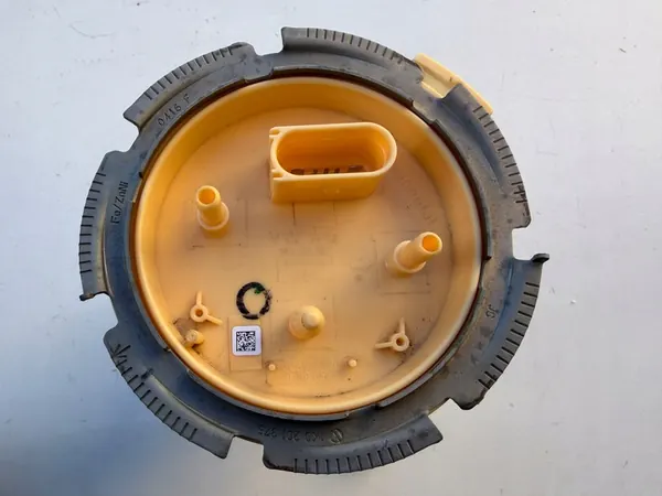 Bomba de combustível 1K0919050AD VW JETTA 5C Lift 2.0 TDI image 4