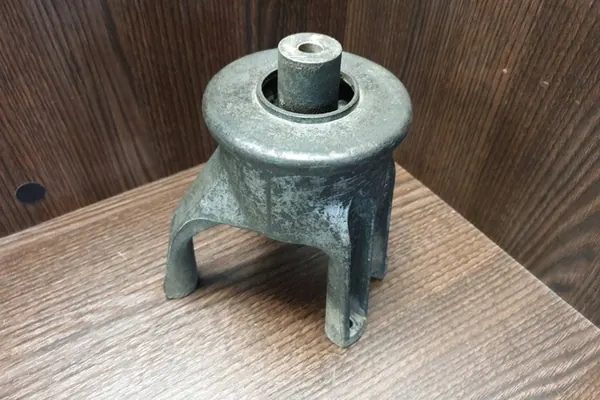 Soporte de motor VW TRANSPORTER V (T5) 7H0199849 image 2