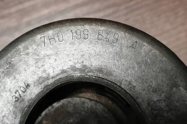 Soporte de motor VW TRANSPORTER V (T5) 7H0199849 image 4