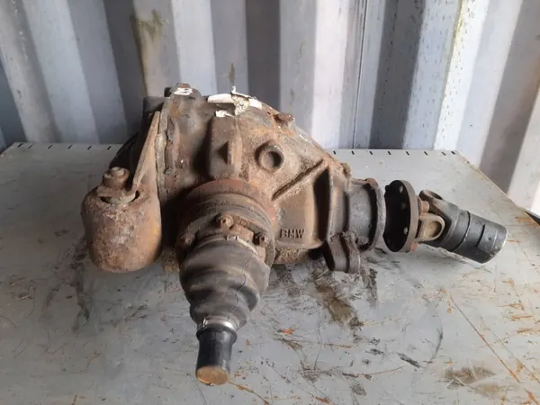 Différentiel arrière BMW 5 E39 2.35 Occasion OEM image 3