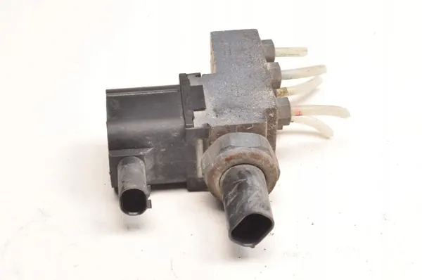 Mercedes Airmatic Ophangingklep A2113200158 image 6