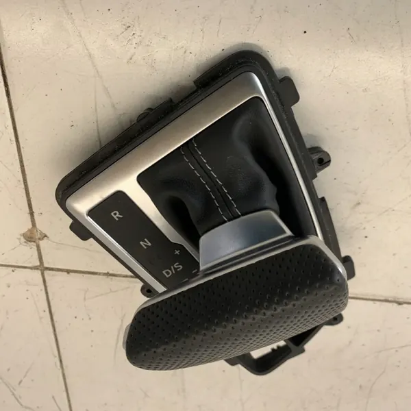 Pomo & Capa Couro OEM PARTS6LDQL Audi Q7 image 3