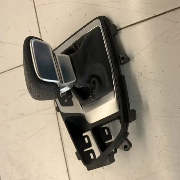 Pomo & Capa Couro OEM PARTS6LDQL Audi Q7 image 4