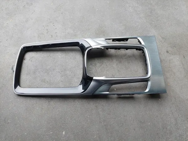 Cobertura de Chassis MG OEM RAMKA OSLONA LEWARKA DEKOR image 2