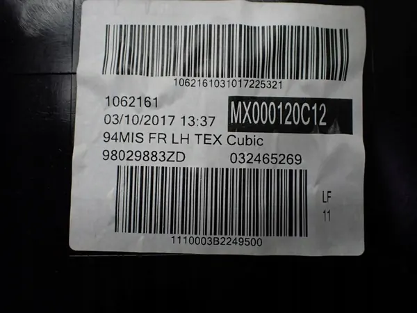 Revestimento do painel da porta dianteira esquerda Peugeot 2008 I 17 OEM image 5