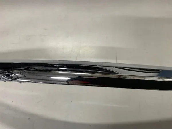 Moldura Cromada Parachoques Toyota Land Cruiser OEM 5314760020 image 4