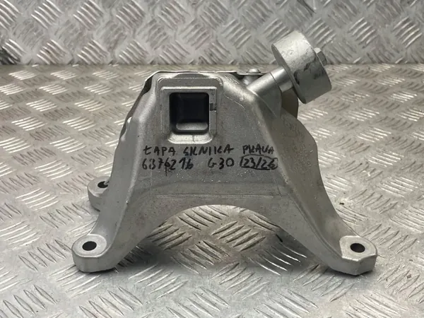 BMW OE 6876216 Motorsteun Rechts voor 5 Serie G30 image 3
