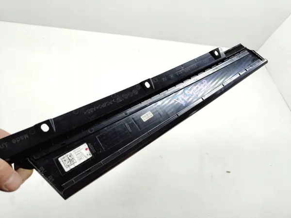 Cache de pilier Porsche Macan droit avant OEM 95B853318H image 6