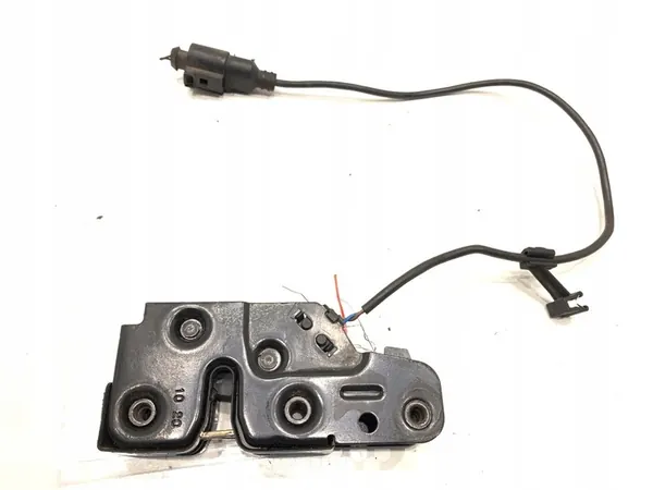 Framhuvudslås AUDI A4 B8 Sedan 8K0823509G 07-15 image 2