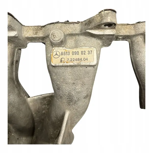 Mercedes-Benz OE A6130900237 Inlaatspruitstuk image 3