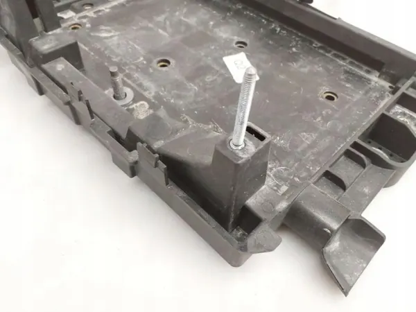 Base batería Mercedes Clase A W177 OEM A1776204300 image 3