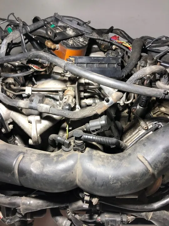 Motor Diesel Audi Q7 4L BAR OEM Usado image 5