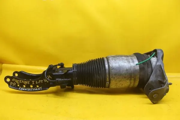 Porsche OE 7L5616040 Höger fram luftfjädring Begagnad image 10