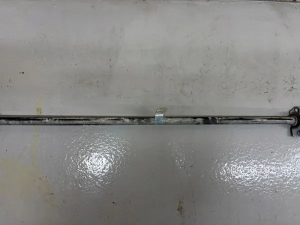 Jeep Hintere Stabilisatorstange OEM 68431826AC - Gebraucht image 3