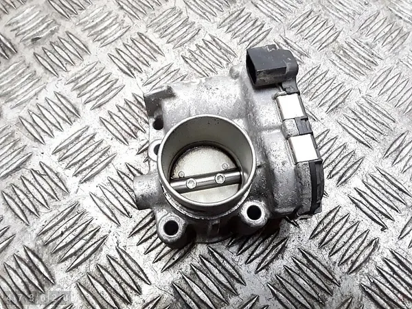 Corps de papillon Fiat Doblo 2015 image 3