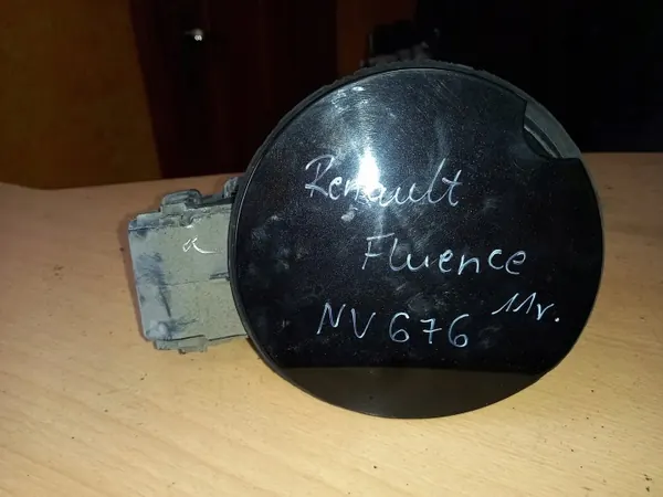 Kraftstoffklappendeckel OEM geshrdr für Renault Fluence image 2