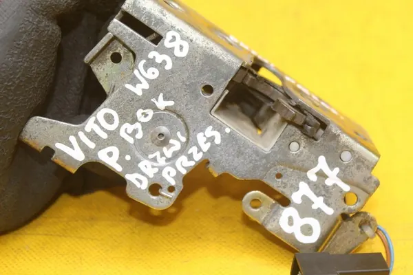 Mercedes-Benz Dörrlås A6387300335 image 7