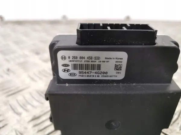 Hyundai OE FBZ3977 Käytetyt ohjaimet Santa Fe 2019 image 3