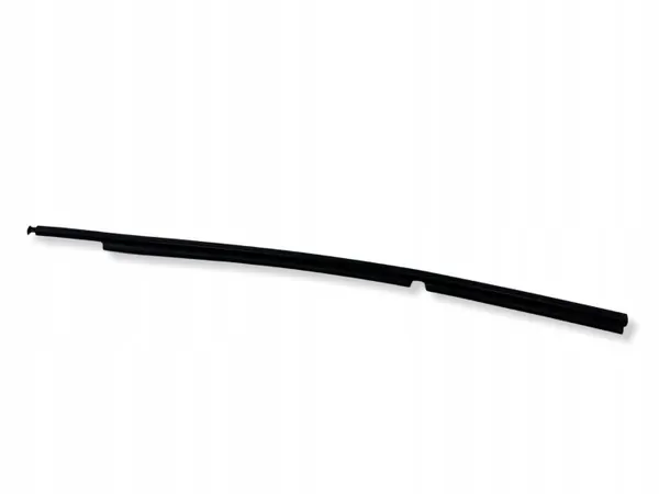 OEM 68180-k2010 Oikea Takaoven Kaavin Yaris Cross image 3