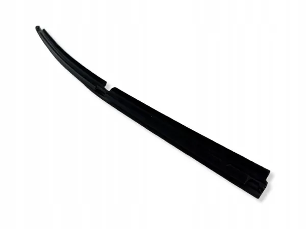 OEM 68180-k2010 Oikea Takaoven Kaavin Yaris Cross image 8