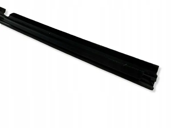 OEM 68180-k2010 Oikea Takaoven Kaavin Yaris Cross image 9