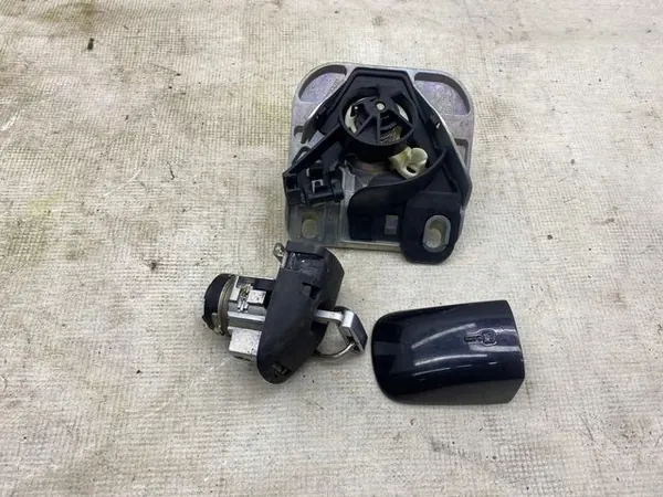 Insert de cylindre de serrure Volvo S80 II OEM S80 II WKŁADKA image 5