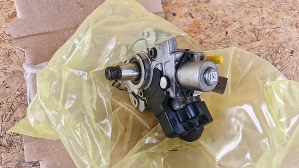 Bomba de injeção Diesel Delphi 04B130755K para Audi VW Seat Skoda image 4