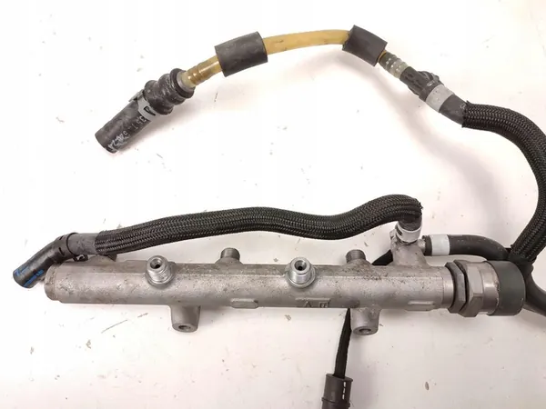 Tuyau de rampe d'injecteur AUDI A6 C6 2.7 3.0 TDI 2004-2011 image 4