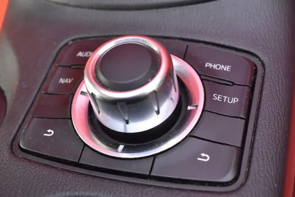 Accoudoir KD45-64441 pour console Mazda CX-5 image 4