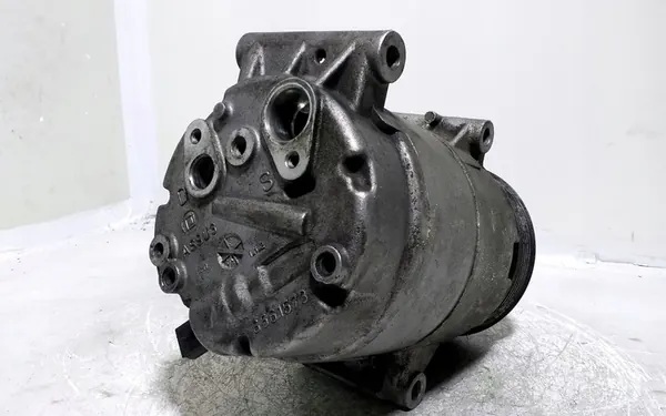 Compressore aria condizionata RENAULT ESPACE IV 2.2L OEM 01139509 image 3