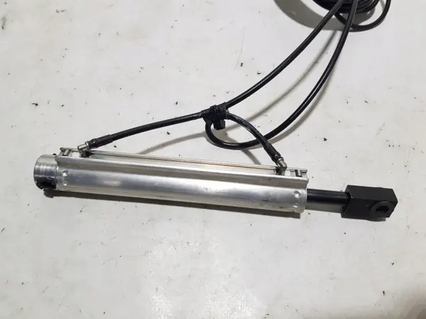 OEM SIŁOWNIK ZAMEK RYGIEL DACHU PRAWY MERCEDES SLK image 4
