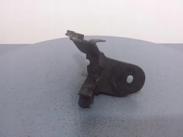 VW GOLF III 1.9D Supporto Motore 1H0199273A image 4