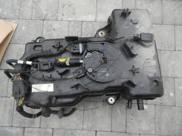 AdBlue-tankpomp OEM 7E0131877H voor VW T6 2.0TDi image 2