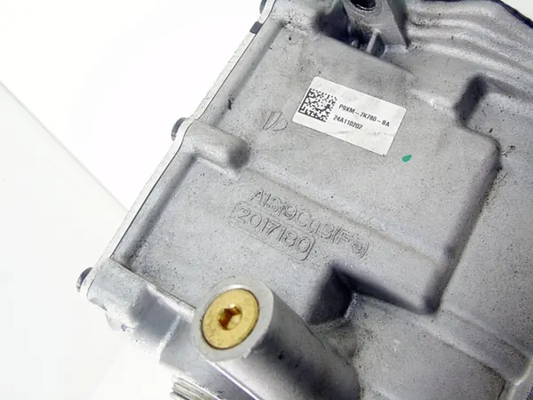 Framreduktionshus OEM P9XM-7K780-BA Discovery 5 image 5