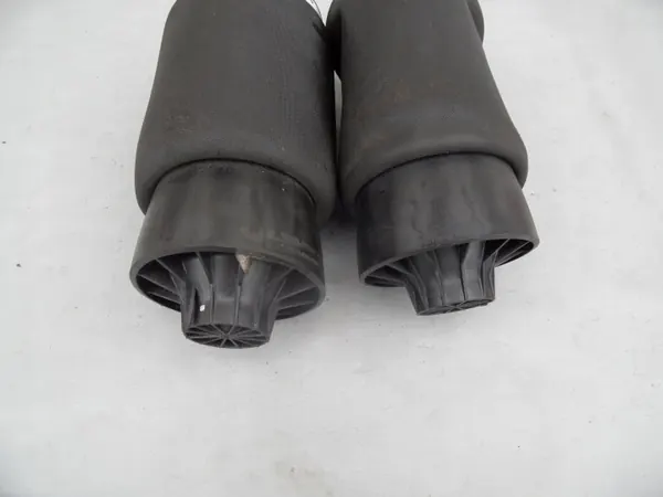 Luftfjädring OEM P68029912AE Bak Jeep image 3
