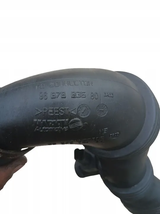 Luftrohr BERLINGO II 1.6HDI 9687883680 image 3