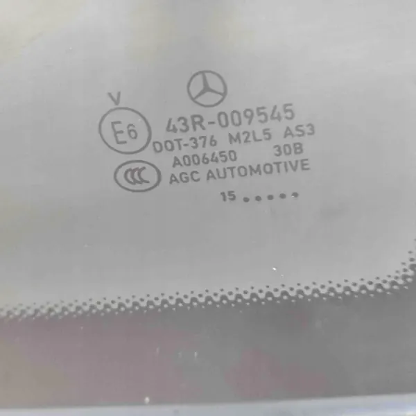 Ventana trasera derecha OEM A2926701000 Mercedes GLE Coupé image 8