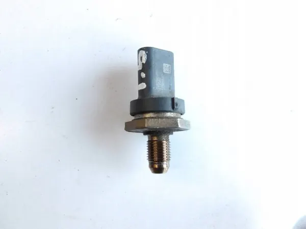 Sensor pressão combustível OEM 12672582 para Opel Astra K image 2