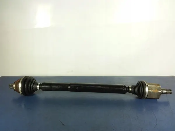 VW Passat CC 2.0 TSI Höger Främre Halvaxel image 3