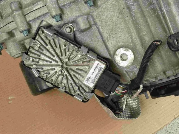 Verteilergetriebe OEM LR131456 für Land Rover Defender L663 image 8