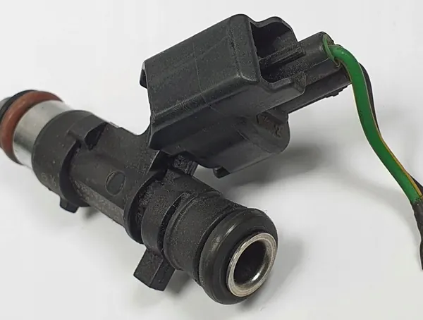 Volvo C70 II 2.5 T Injektor 30757534 0280158096 image 3